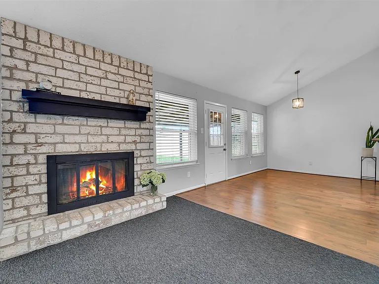 11110 Sagecountry Dr — Photo 6