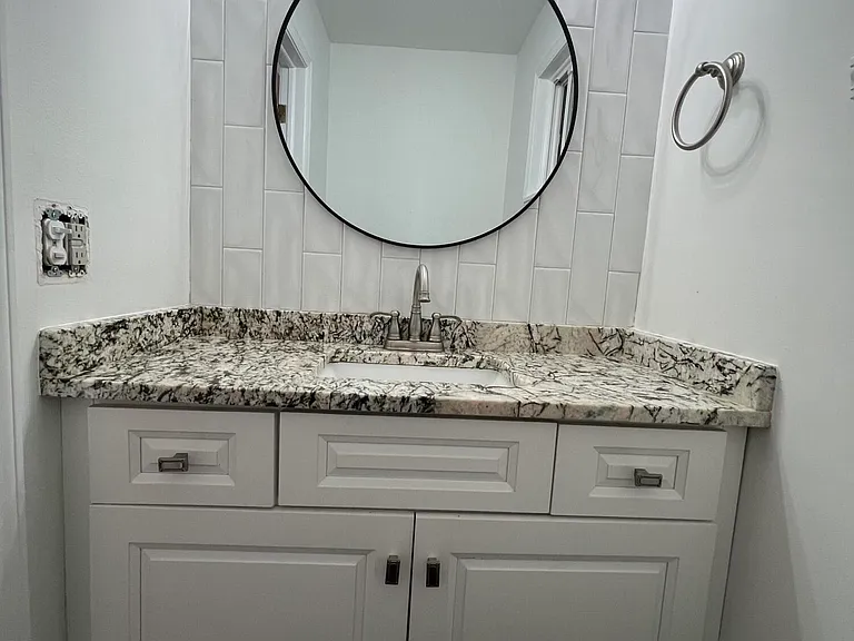 4033 Ramblewood Dr — Photo 26