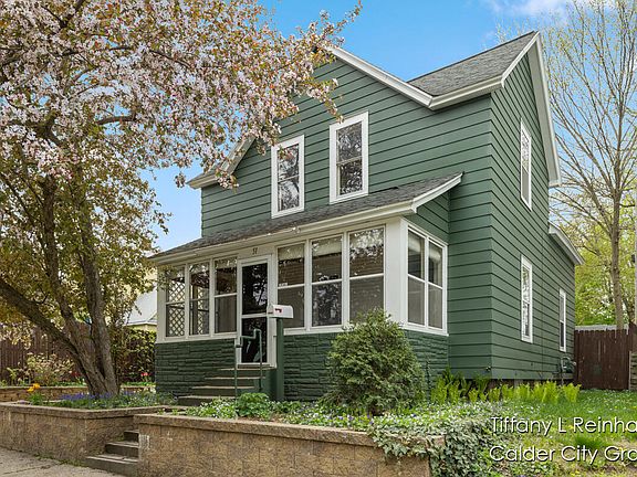 2nd image of 51 Fitzhugh Ave SE