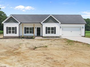 425 Bud Johnson Rd, Newton Grove, NC 28366
