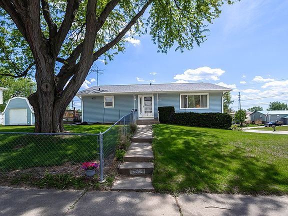 4th image of 2665 W 35th St