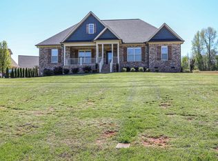 136 Cobblestone Xing, Gaffney, SC 29341