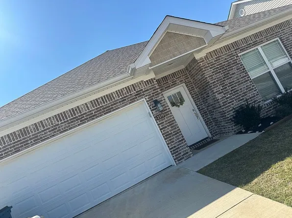 3519 Village Walk Dr, Bryant, AR 72022