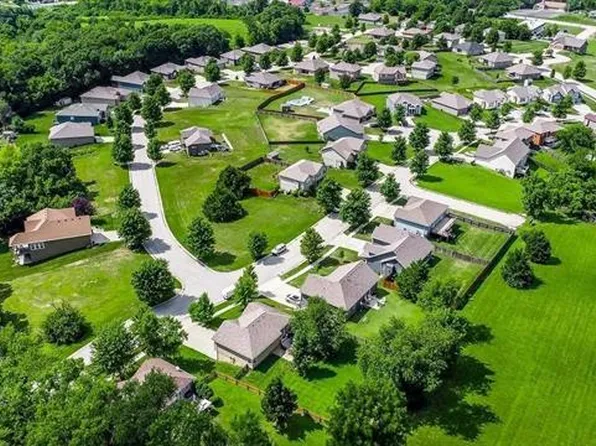 1727 N 91st St, Kansas City, KS 66112