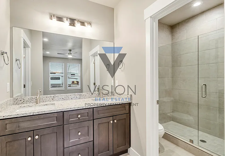1098 S High Ridge Rd — Photo 17