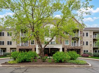 1 West St UNIT 309, Simsbury, CT 06070