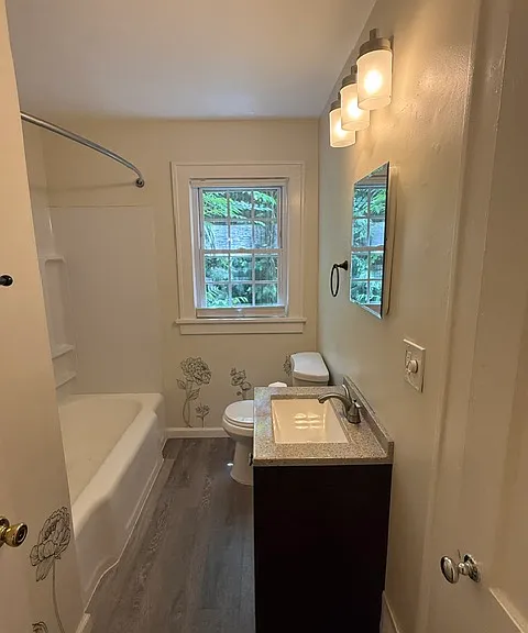 514 N Court St — Photo 19