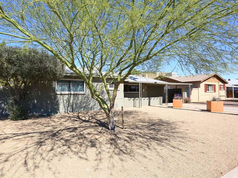1st image of 106 E Orchid Ln