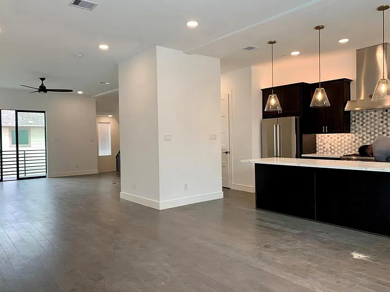 5716 Maxie St — Photo 9
