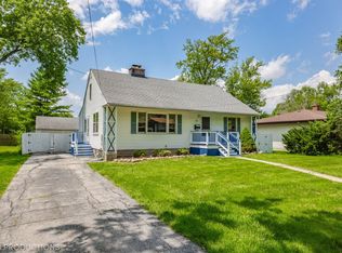 1424 Vincennes St, Crete, IL 60417