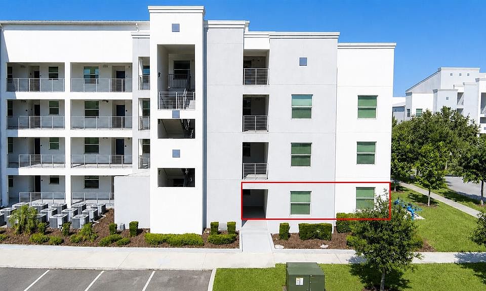 1st image of 3111 PARADOX CIRCLE #108