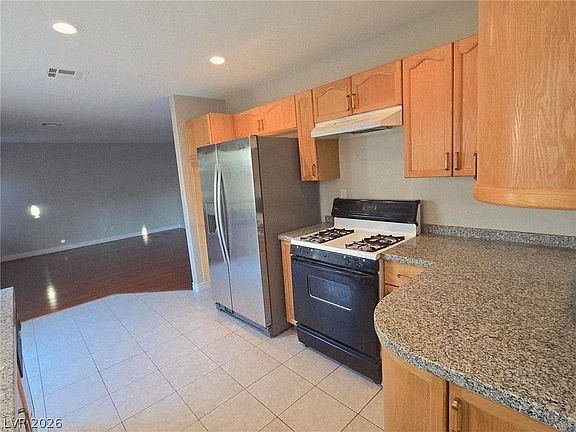 4th image of 8998 Odense Way