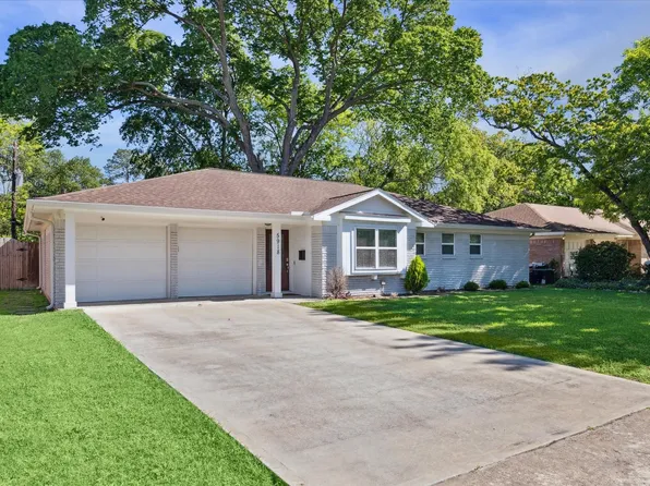 5918 Fontenelle Dr, Houston, TX 77035