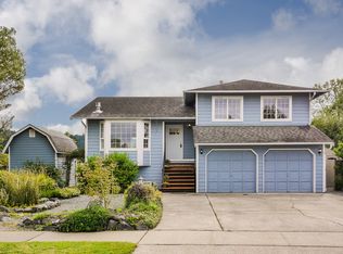 702 Grinnell Ave SW, Orting, WA 98360