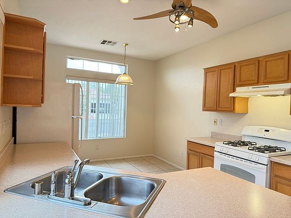 5th image of 10648 Yarmouth Key Ct