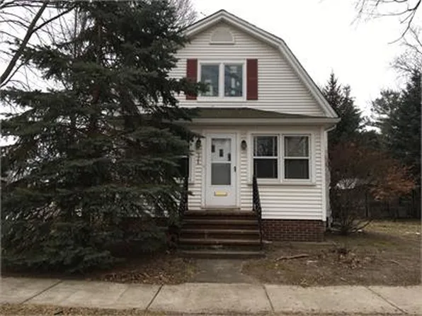 524 N Kinney Ave, Mount Pleasant, MI 48858