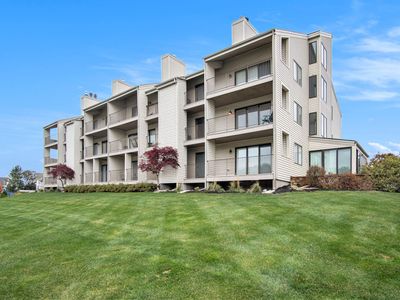 20051 Berwyck St #A-9, Spring Lake, MI, 49456
