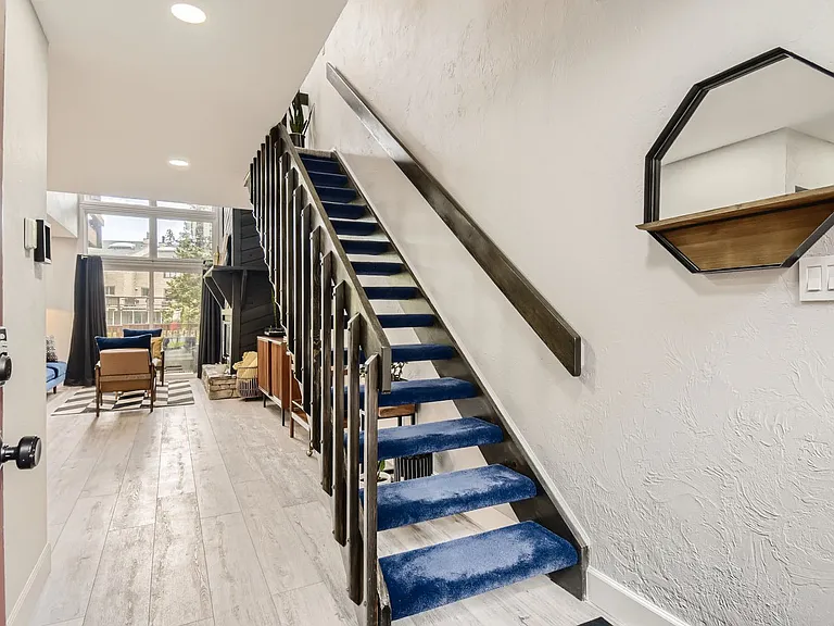 101 Hawn Dr — Photo 7