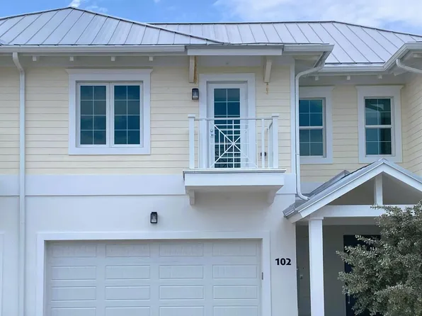 102 Royal Palm, Tequesta, FL 33469