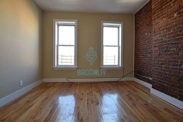 Rented by null | media 15