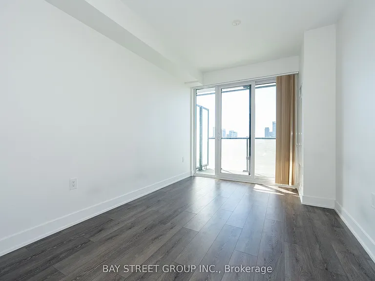 575 Bloor St E #3310 — Photo 13