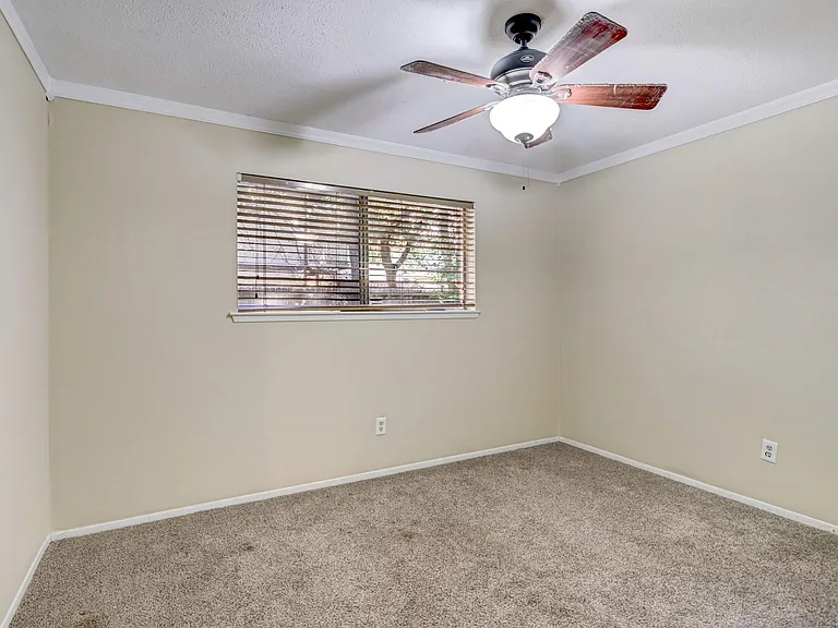 3706 Haven Pines Dr — Photo 16