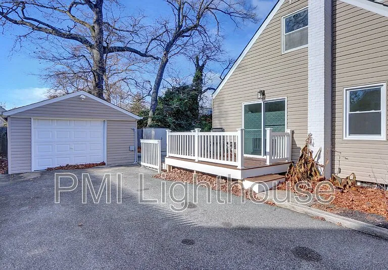 25 Thorney Ave — Photo 23