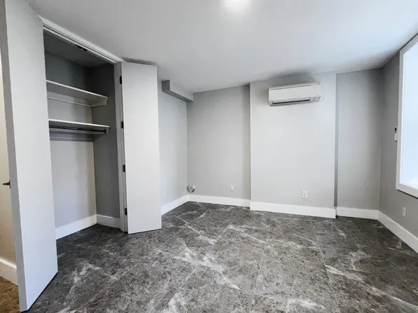 126 Randolph Avenue image 7 of 17