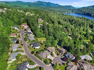 4020 Padden Hills Ct, Bellingham, WA 98229