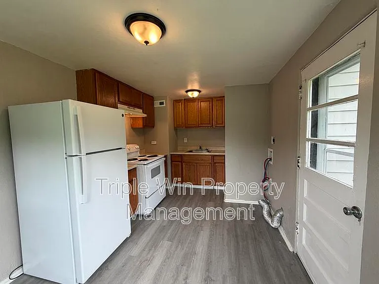 10 Saint Celeste Dr — Photo 19