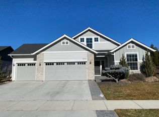 5026 W Eagle Landing Ct, Eagle, ID 83616