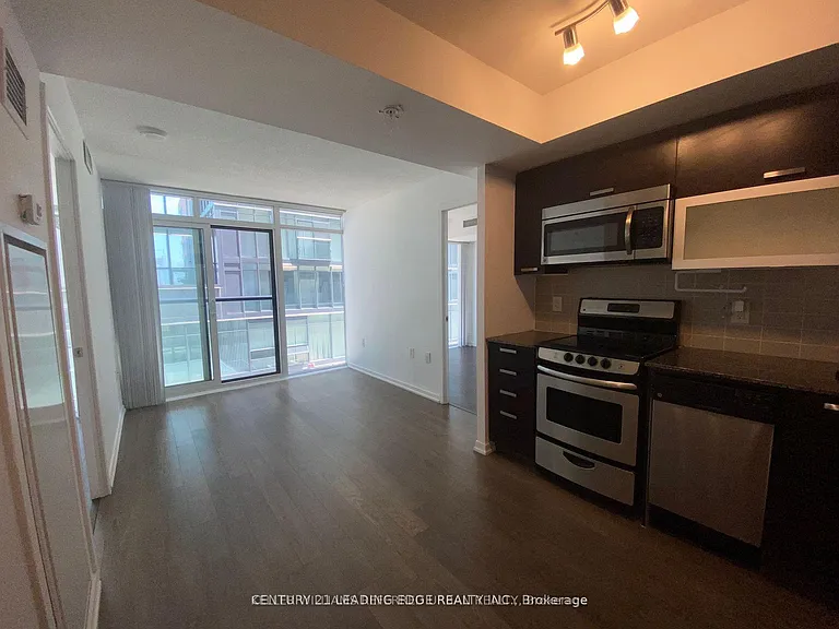 36 Lisgar St #903W — Photo 13