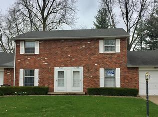 5222 Apache Ct, Columbus, IN 47203
