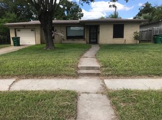351 McNeel Rd, San Antonio, TX 78228