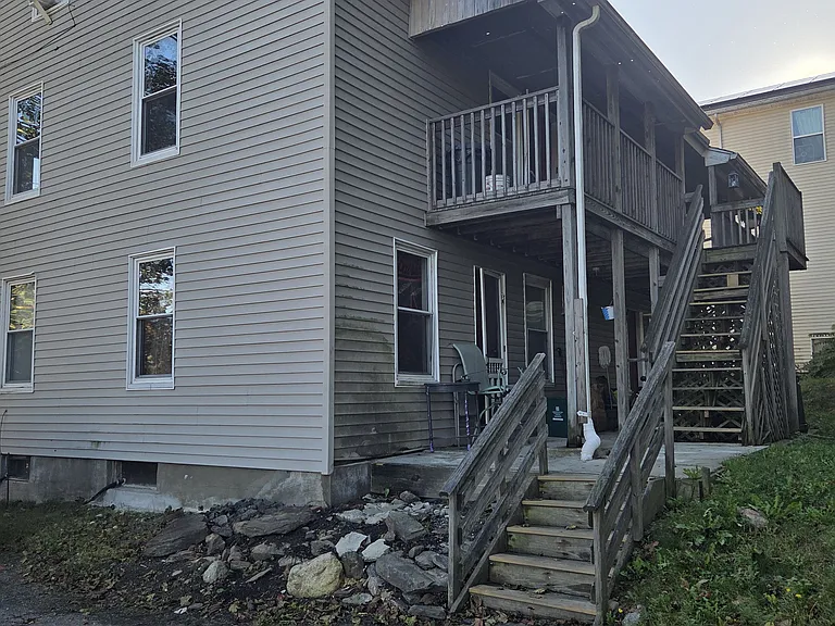 12 Edgeworth St #3 — Photo 1