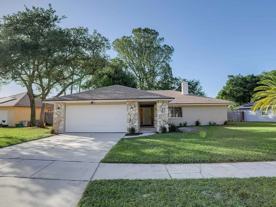 259 Twelve League Cir