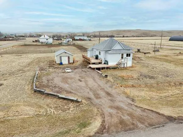 11 S Railway St, Cypress County, AB T0J 3L0