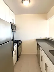 Rented by RELO REDAC INC.