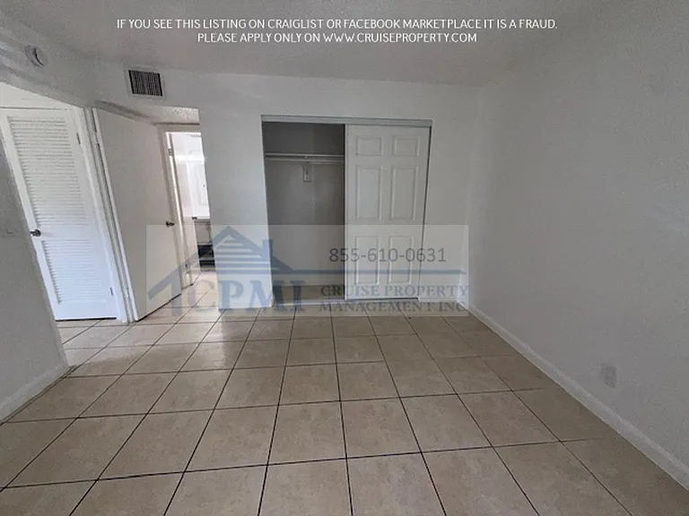 Riverside Manor/N'ice Apartments - 889 Riverside Drive, Ft. Lauderdale, FL 33312 — Photo 24