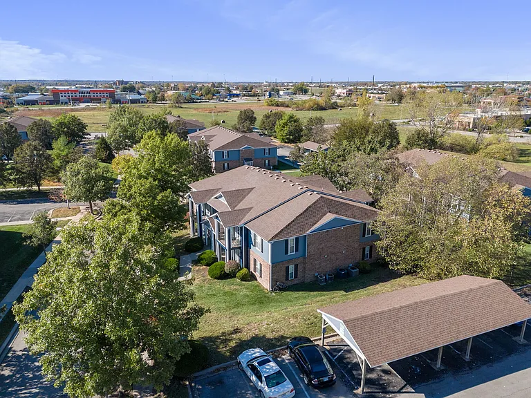 Oak Ridge Park Apartments — Photo 42