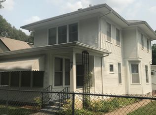 2348 Thomas Ave N, Minneapolis, MN 55411