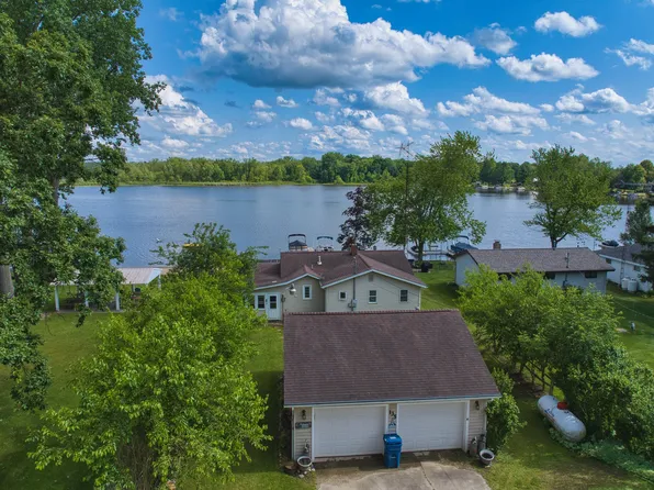 135 Teal Dr, Coldwater, MI 49036