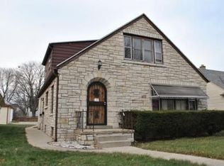 3611 N 57th St, Milwaukee, WI 53216