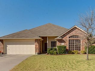 1032 Kingfish Dr, Burleson, TX 76028