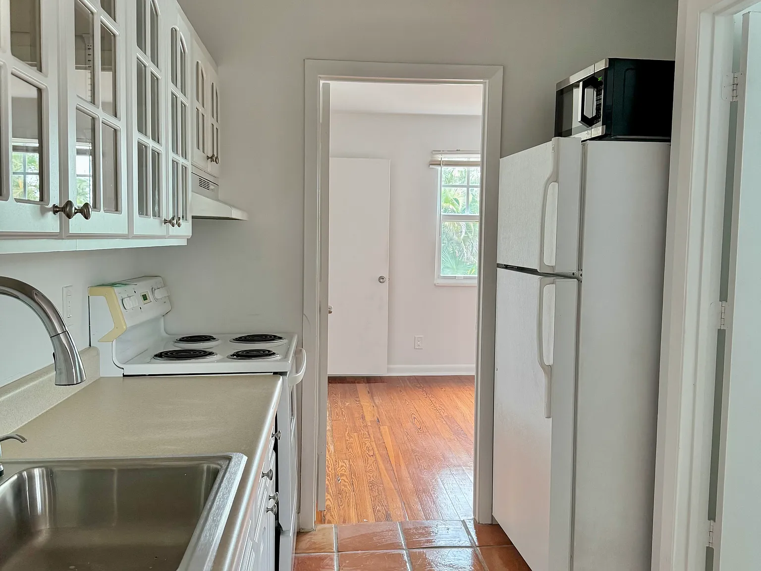 2 bed, 795 sqft, $2,650 — Photo 3
