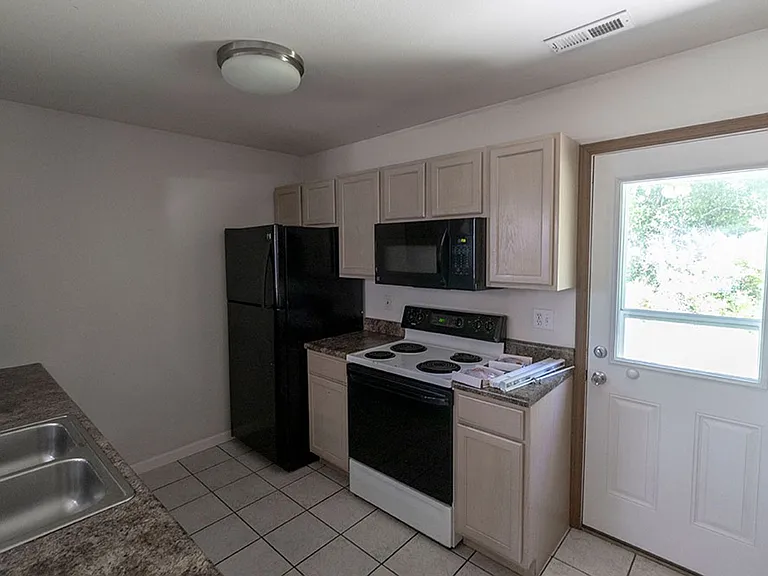 1625 Bold Ruler Ct — Photo 4