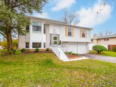365 N Pinecrest Rd, Bolingbrook, IL, 60440