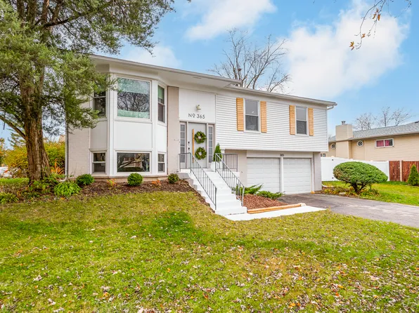 365 N Pinecrest Rd, Bolingbrook, IL 60440