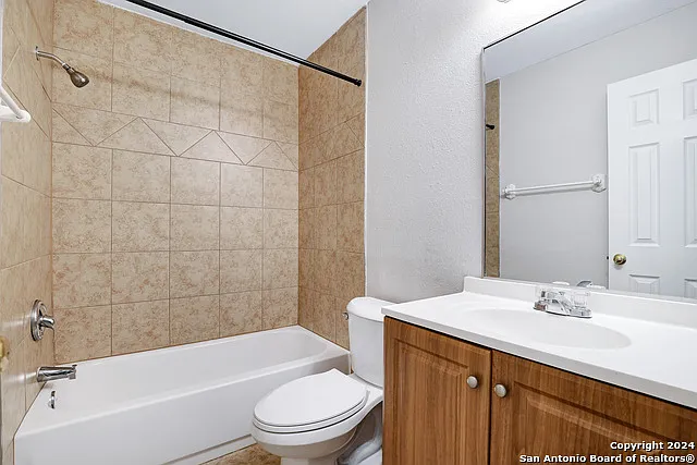 9262 Ridge Br — Photo 10