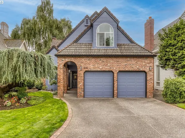 316 N Lotus Isle Dr, Portland, OR 97217